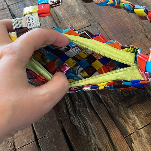 Vintage Purse Made of Food/Candy Wrappers - Picture 5 of 6